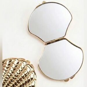 Seashell Golden Mirror | Compact (1 mirror)